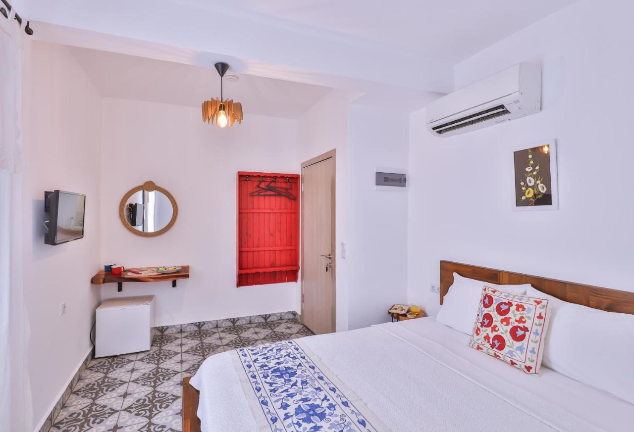 Dantel Butik Ev Pansiyon Kas Exterior foto